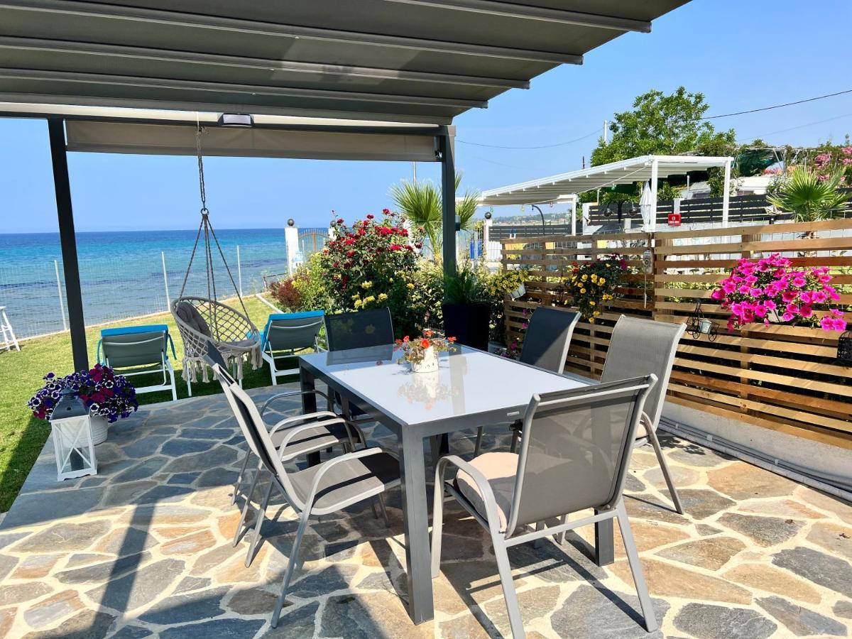 Beachfront Villa Athina Vergia 外观 照片