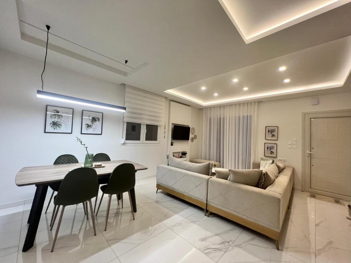 Beachfront Villa Athina Vergia 外观 照片