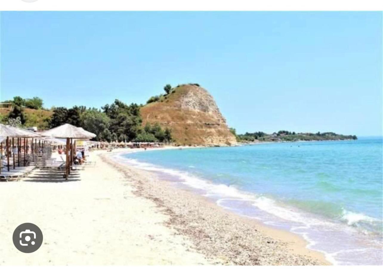 Beachfront Villa Athina Vergia 外观 照片