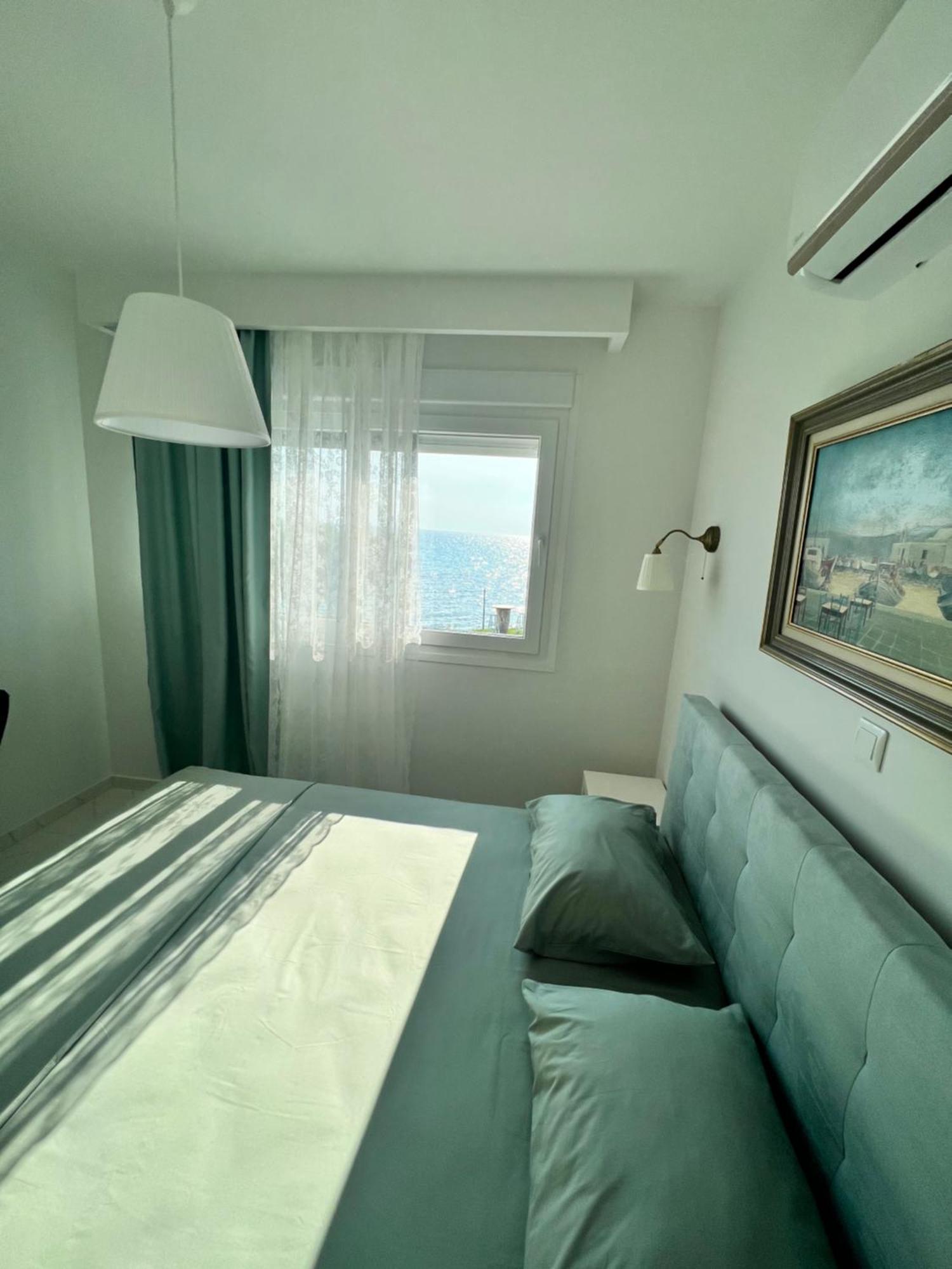 Beachfront Villa Athina Vergia 外观 照片