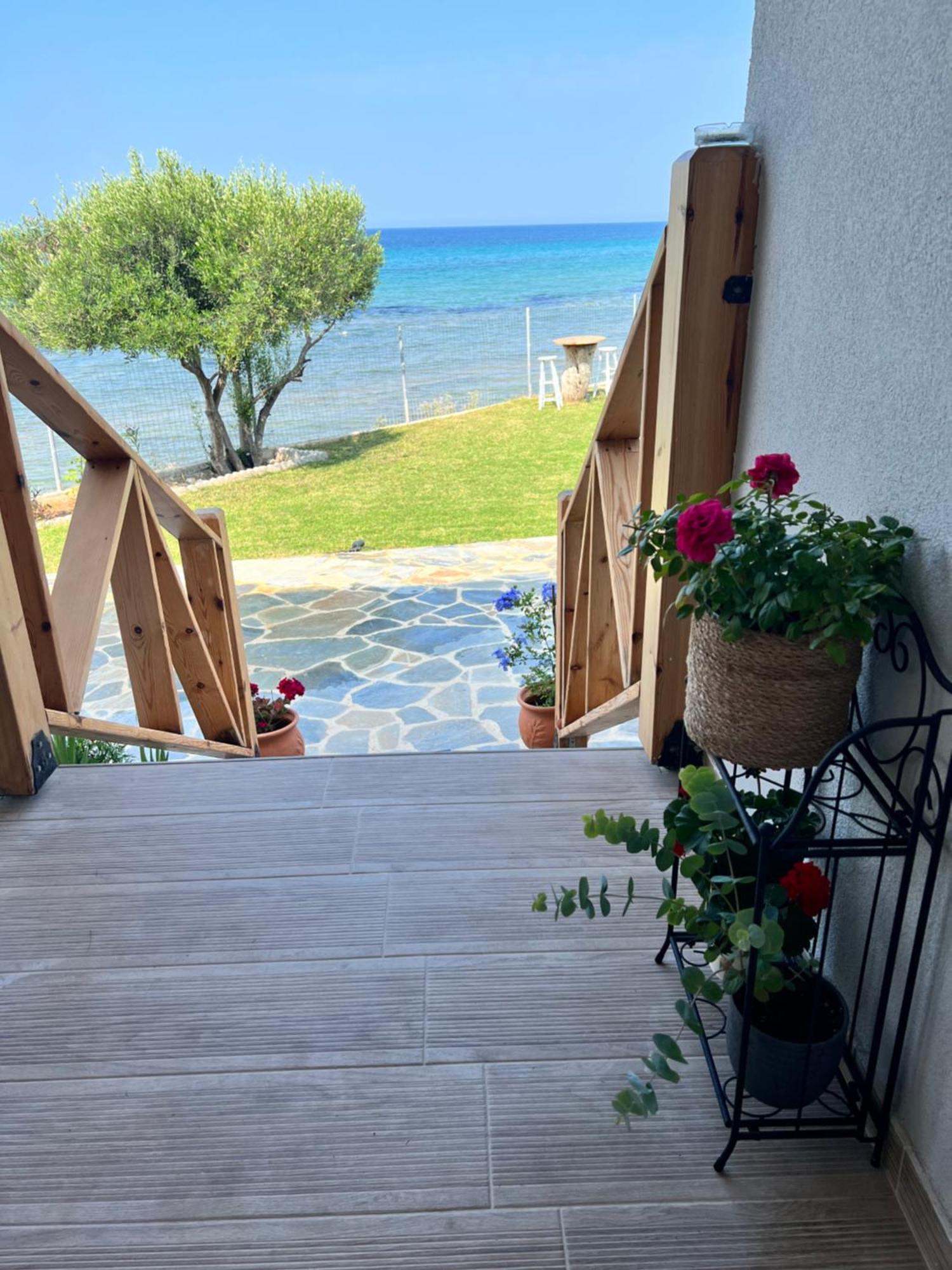 Beachfront Villa Athina Vergia 外观 照片